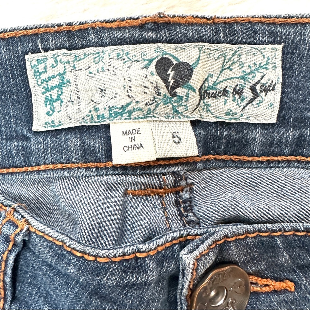 Faded Blue Skinny Jeans Embroidered Pockets Low Rise Stretch Denim Size 5 - Picture 5 of 6